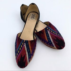 UXIBAL Tapestry D’Orsay Flats Size 8